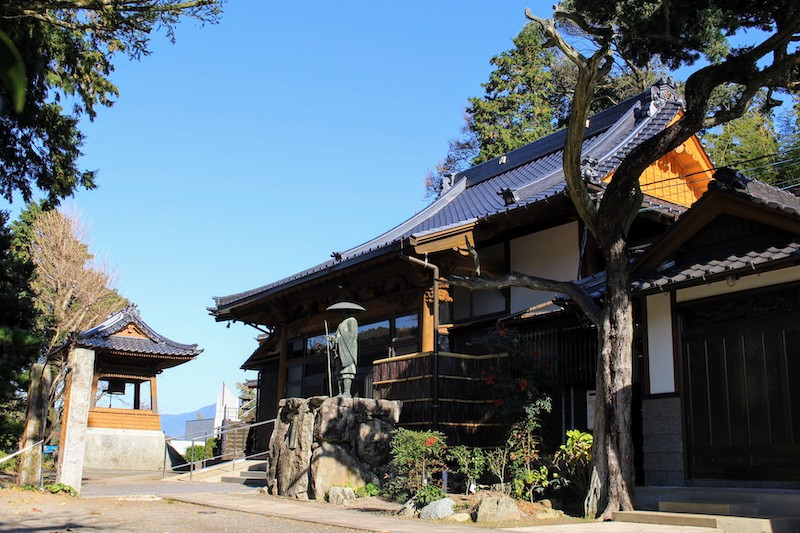 二河白道の喩え | 浄土真宗本願寺派竹林山西蓮寺